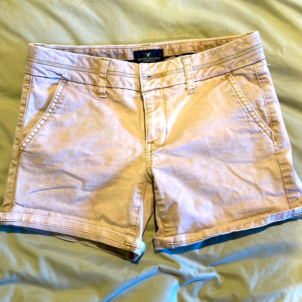 American Eagle khaki shorts